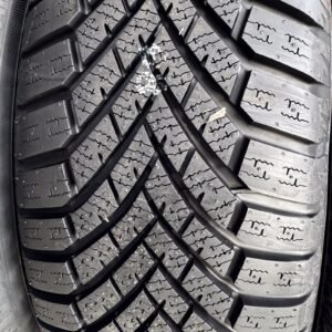 Yokohama V906 XL 245/50 R19 105V